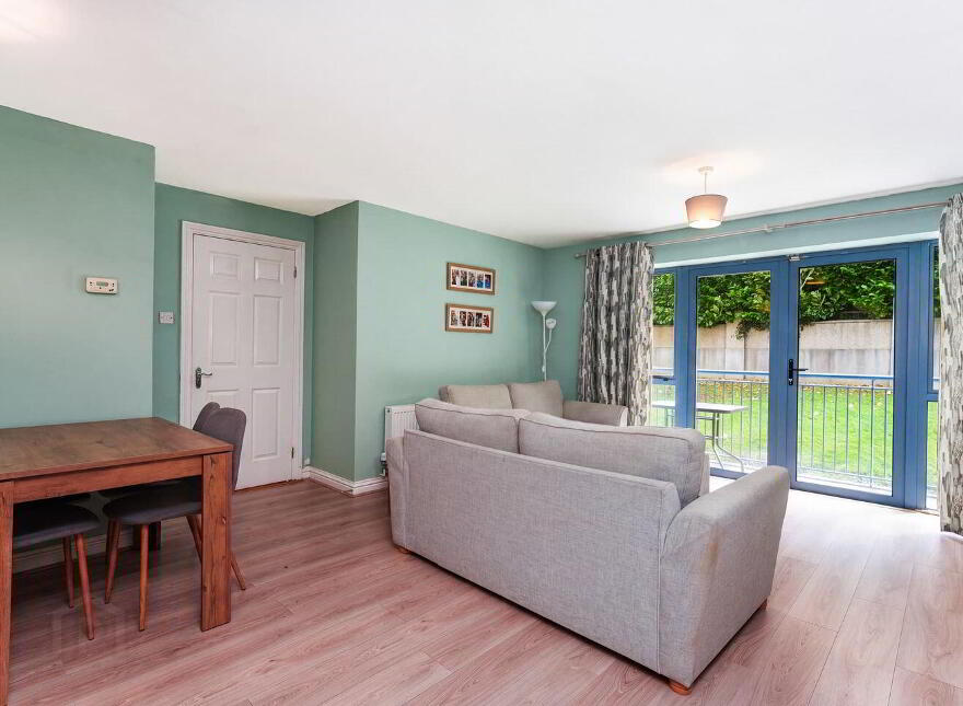 28 The Courthouse, Rathcoole