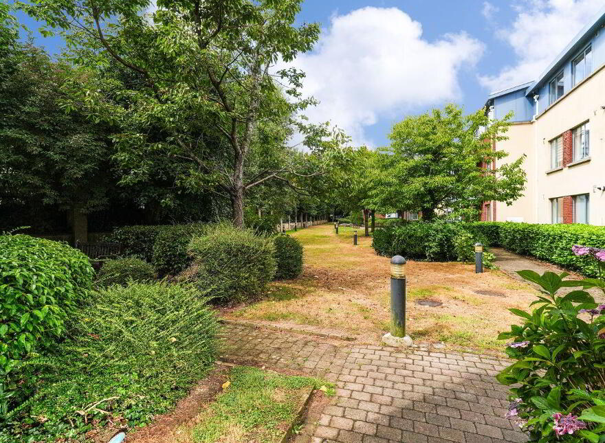 28 The Courthouse, Rathcoole