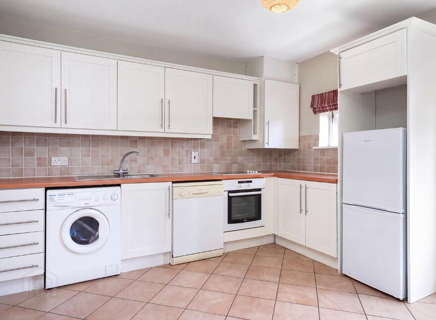 12 Skelligs Court, Waterville, Blanchardstown, Blanchardstown, D15