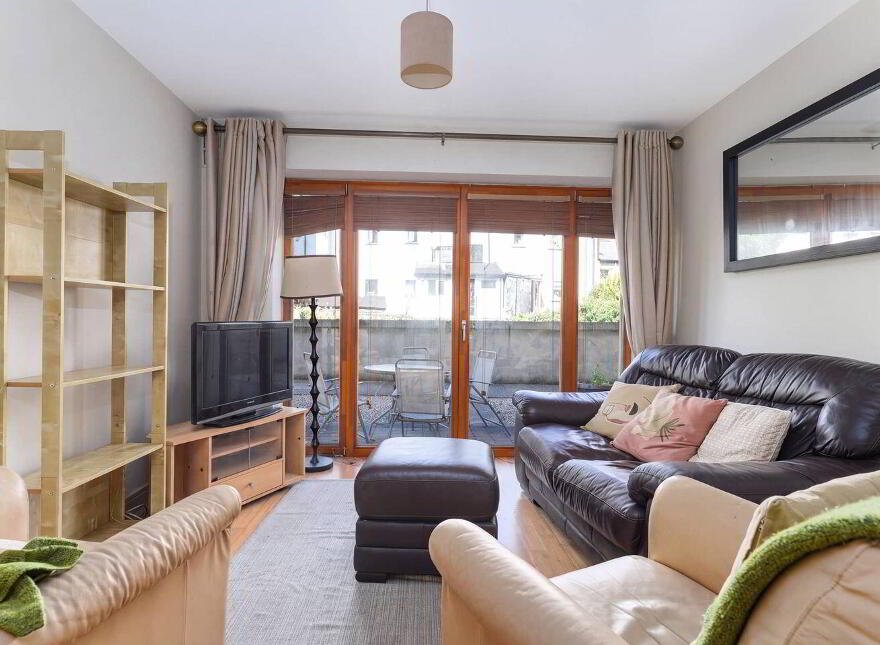 36 St. James Court, Mount Brown, Kilmainham, Kilmainham, D08