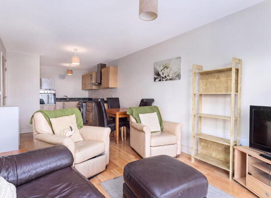 36 St. James Court, Mount Brown, Kilmainham, Kilmainham, D08
