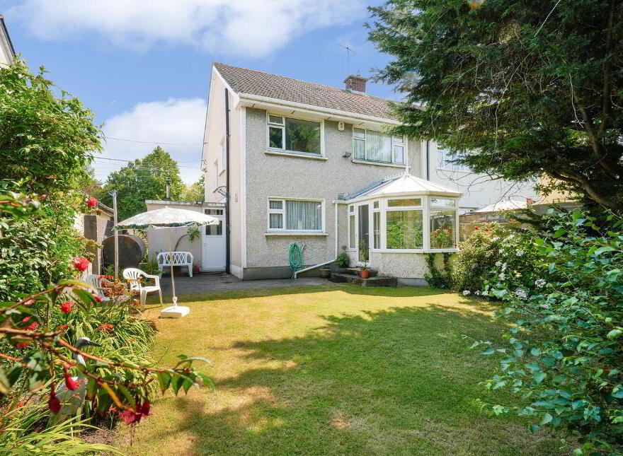 2 Thomastown Road, Glenageary