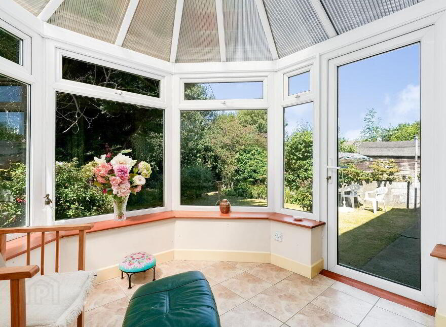 2 Thomastown Road, Glenageary