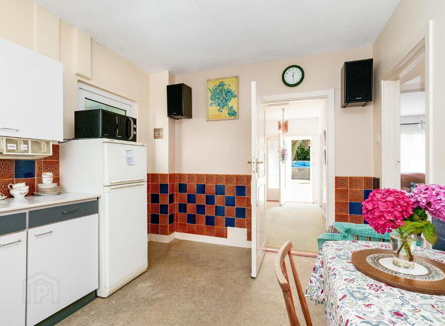 2 Thomastown Road, Glenageary