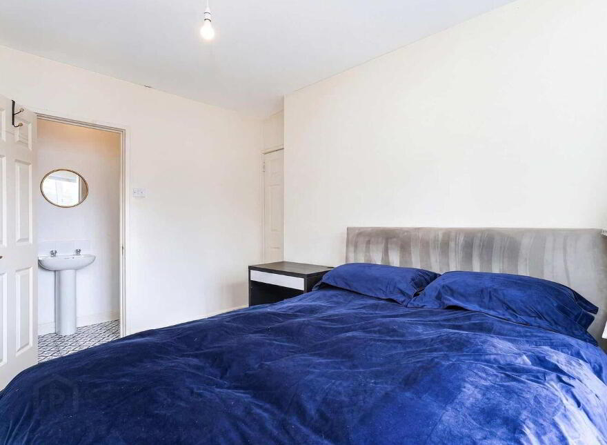 37 Sundale Grove, Tallaght, Tallaght, D24