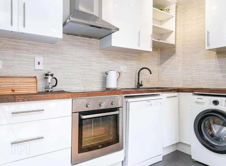 65 Belfry Hall, Citywest