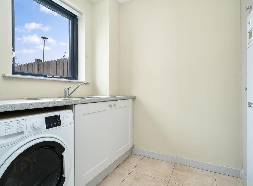 16 Domville Square, Cherrywood, Dublin 18, D18