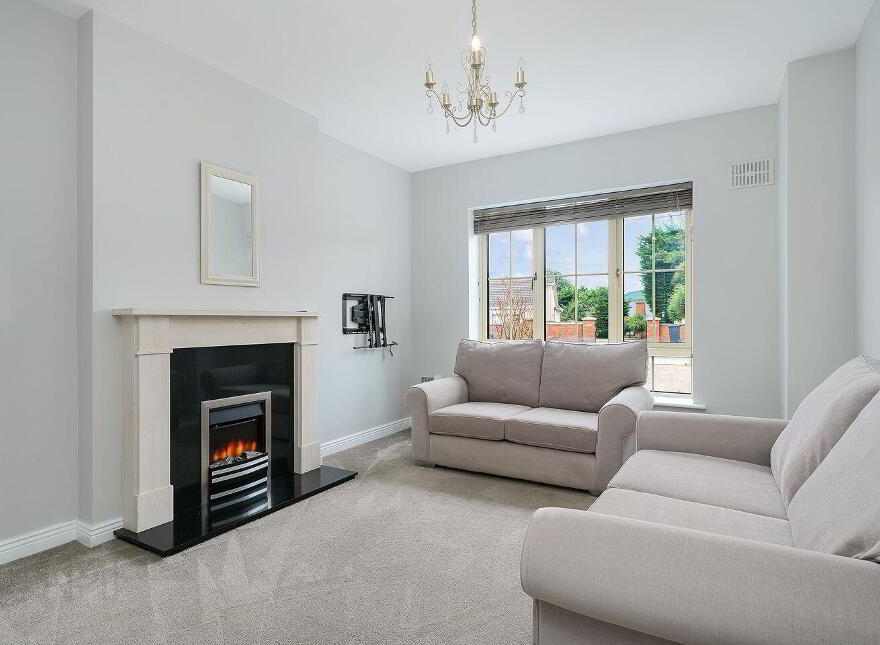11 Croftwell, Rathcoole