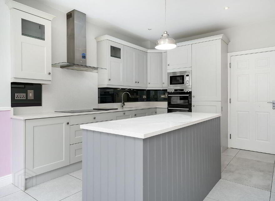 11 Croftwell, Rathcoole