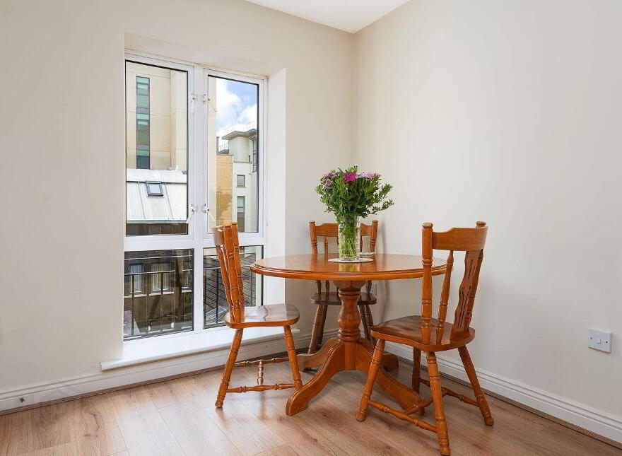 75 Gandon Hall, Gardiner Street, Dublin 1, D01