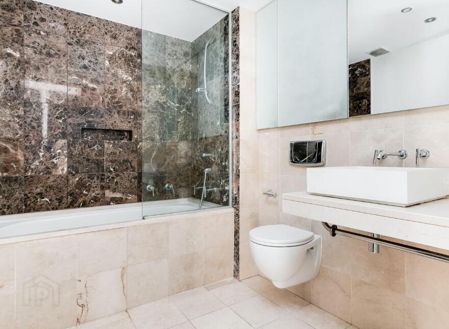 Apt 3, Beacon One, Beacon Court, Sandyford, Sandyford, D18