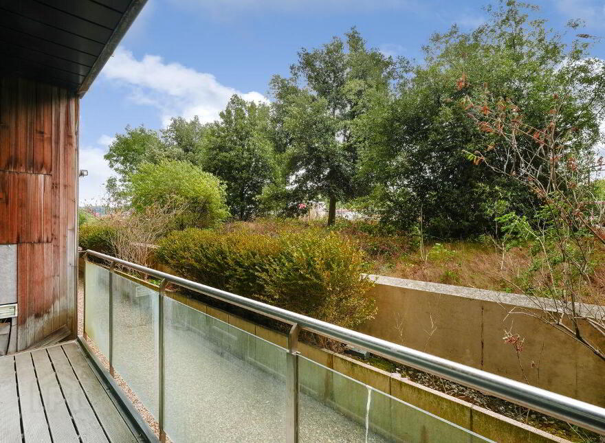 Apt 3, Beacon One, Beacon Court, Sandyford, Sandyford, D18