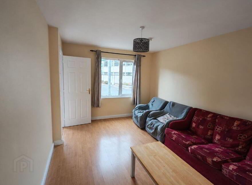 7 O'Connell Court, Old Waterford Road, Clonmel, E91V042