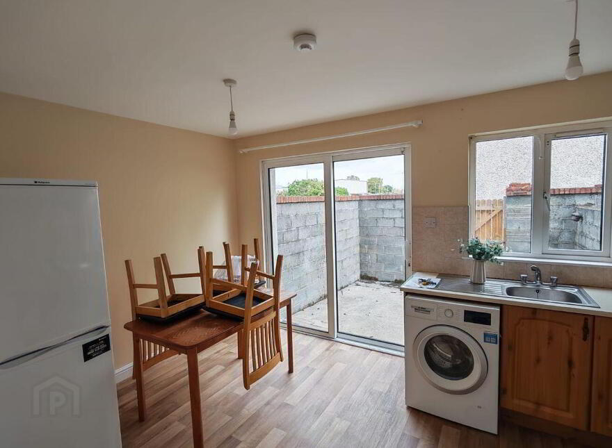 7 O'Connell Court, Old Waterford Road, Clonmel, E91V042