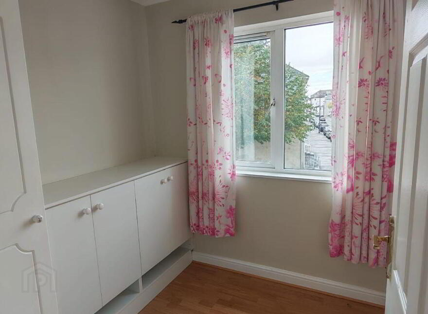 7 O'Connell Court, Old Waterford Road, Clonmel, E91V042
