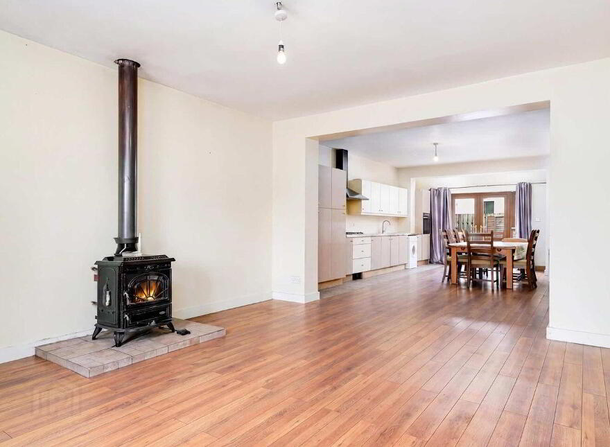 97 Beech Grove Cottages, Bray Road, Cabinteely, Cabinteely, D18