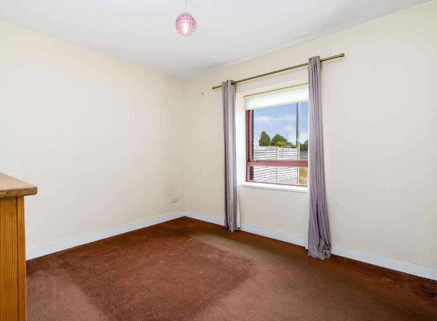 97 Beech Grove Cottages, Bray Road, Cabinteely, Cabinteely, D18