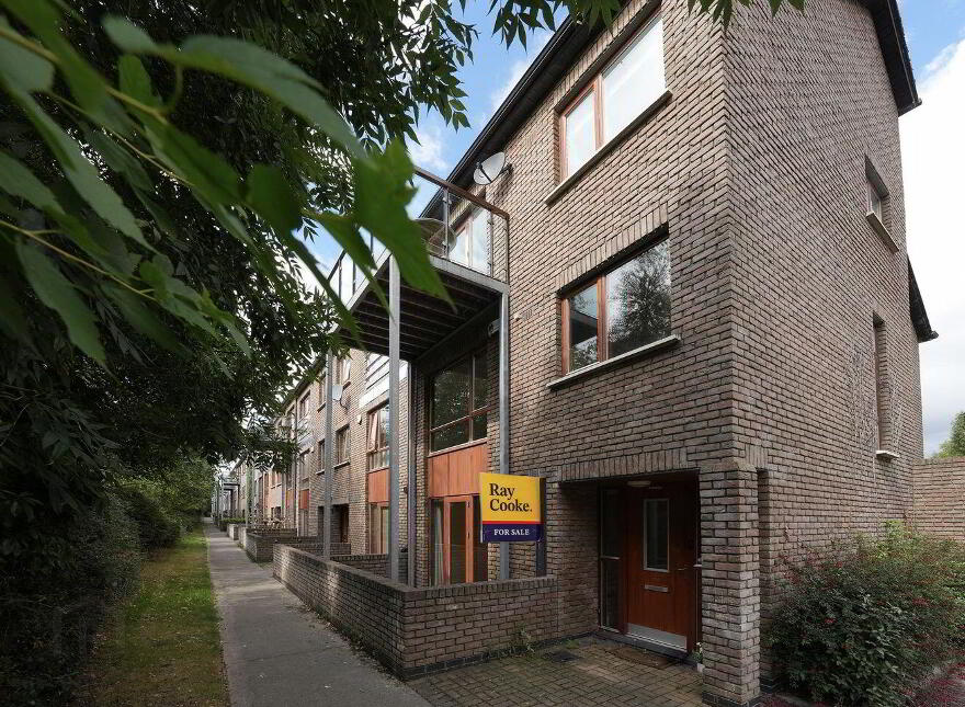 61 Hunters Green, Ballycullen, Ballycullen, D24