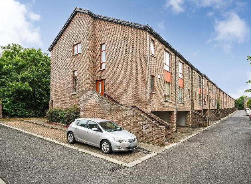 61 Hunters Green, Ballycullen, Ballycullen, D24