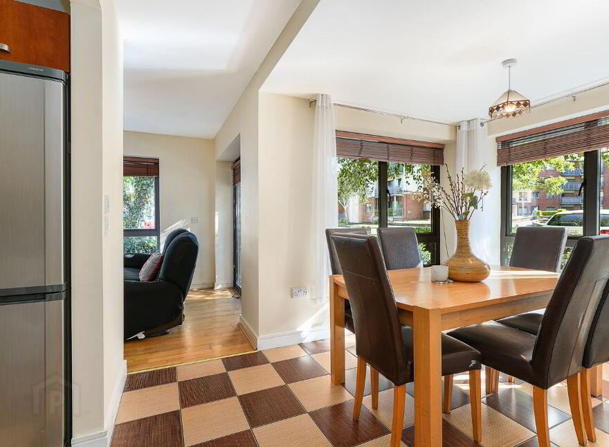 10 Rosse Court Rise, Lucan