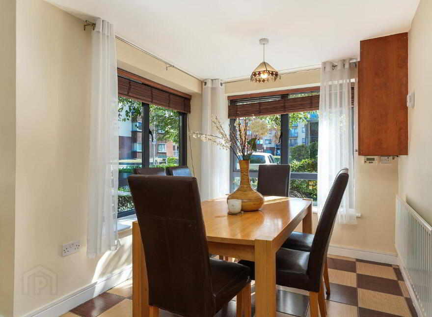 10 Rosse Court Rise, Lucan