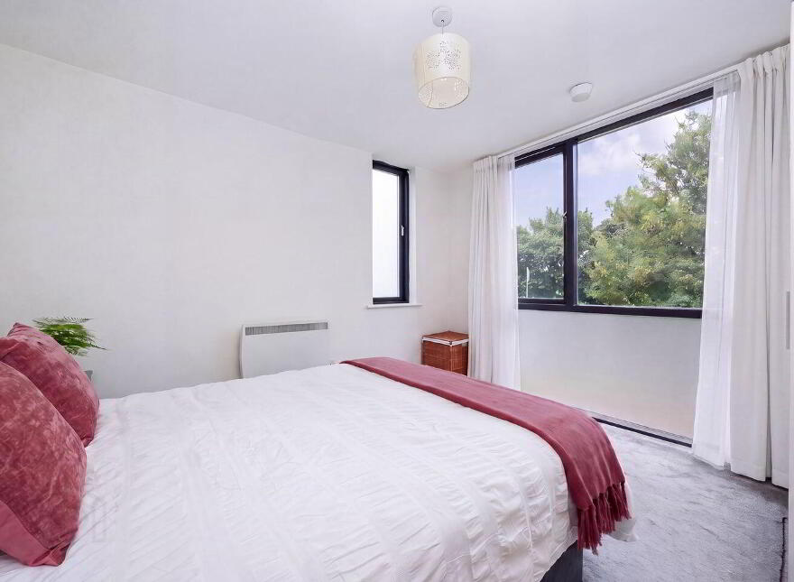 13 Parkview Drive, Finglas, Finglas, D11