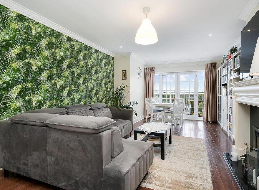 408 Swiftwood, Saggart