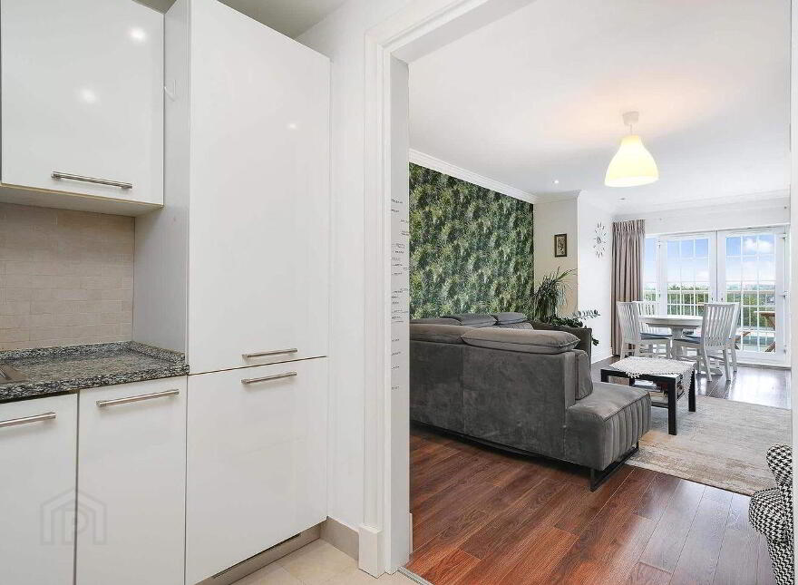 408 Swiftwood, Saggart