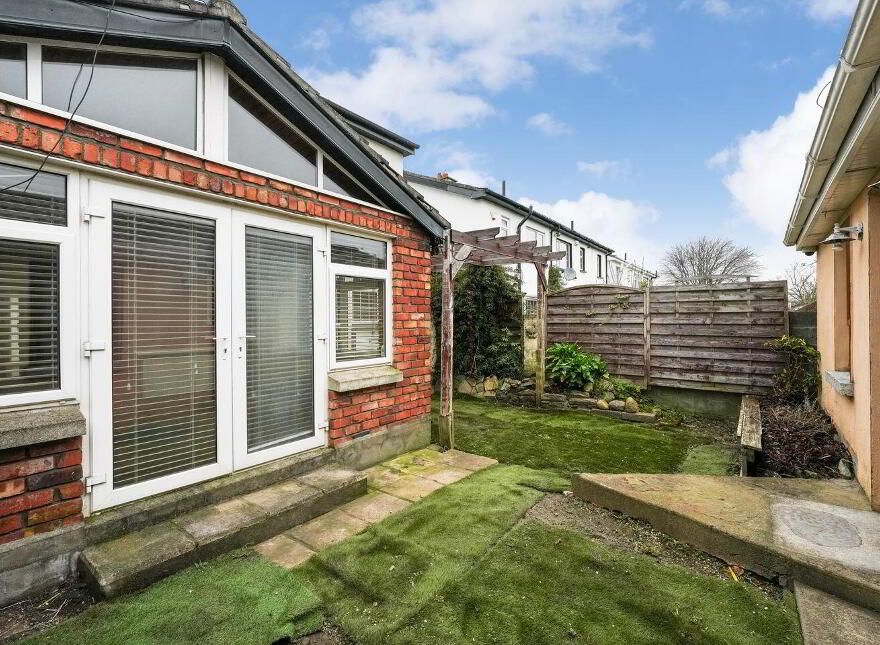 22 The Rise, Kingswood Heights, Kingswood, D24
