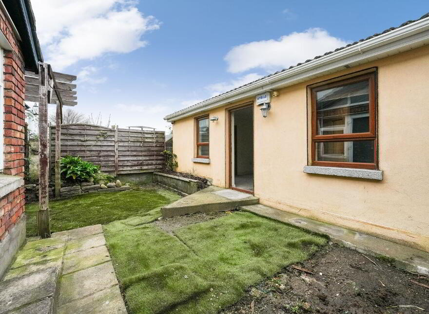 22 The Rise, Kingswood Heights, Kingswood, D24