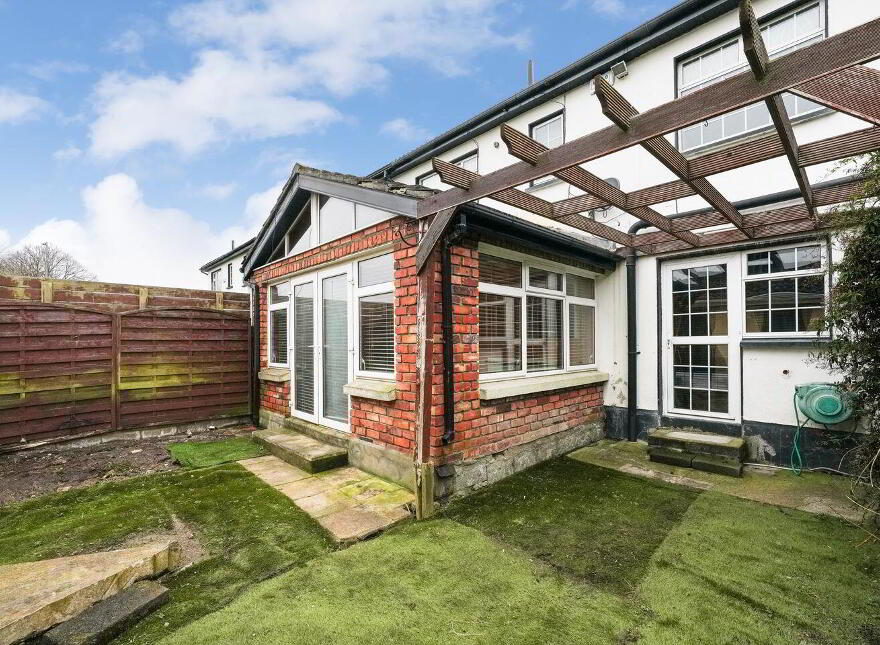 22 The Rise, Kingswood Heights, Kingswood, D24