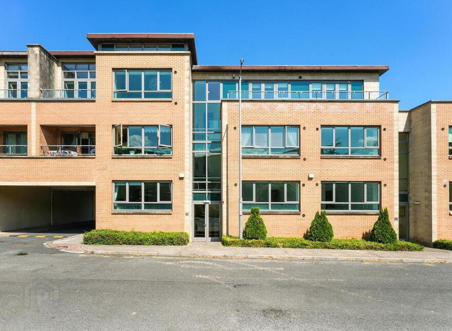 10 Garrison Mews, Cabinteely, Cabinteely, D18