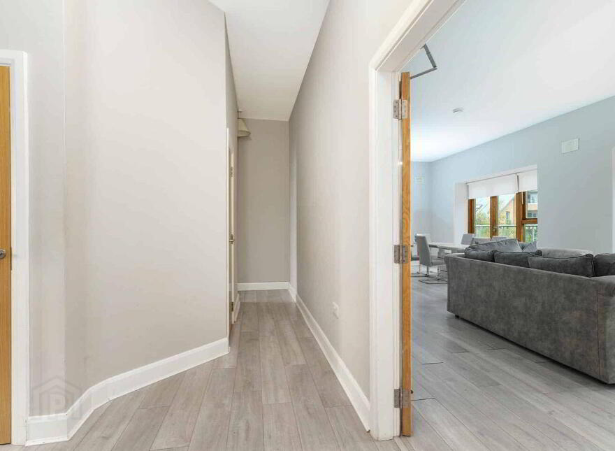 10 Garrison Mews, Cabinteely, Cabinteely, D18