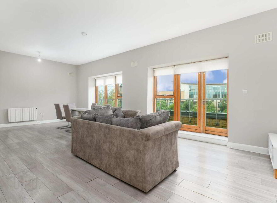 10 Garrison Mews, Cabinteely, Cabinteely, D18