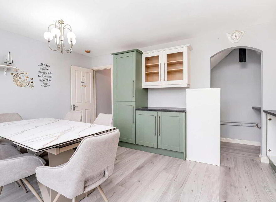 47 Hayworth Terrace, Ongar, Ongar, D15