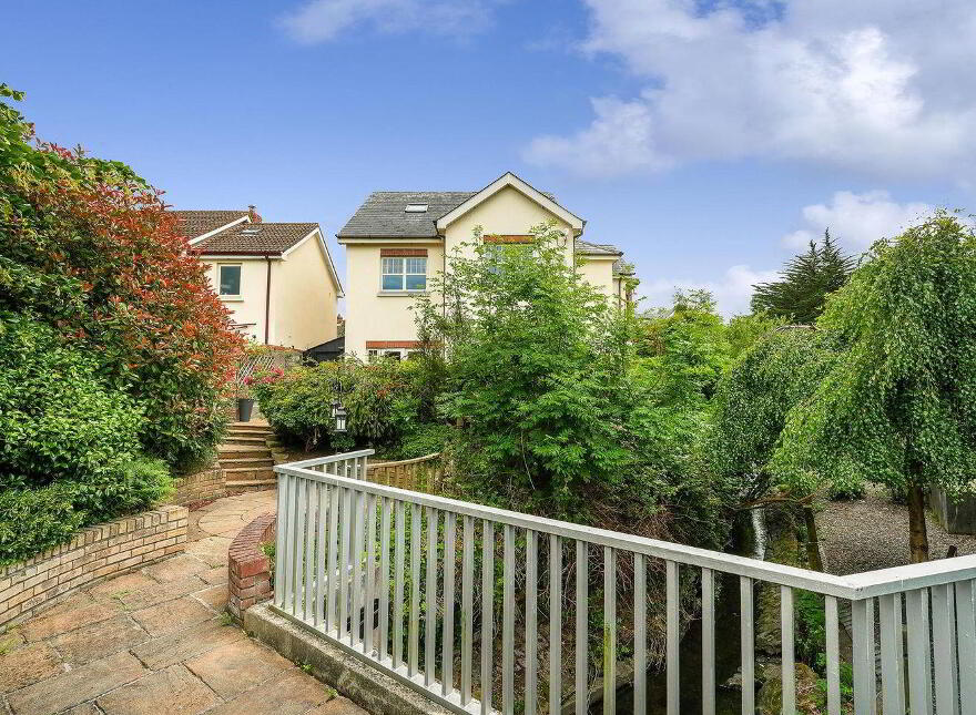 11 Grove Paddock, Blackrock, Blackrock