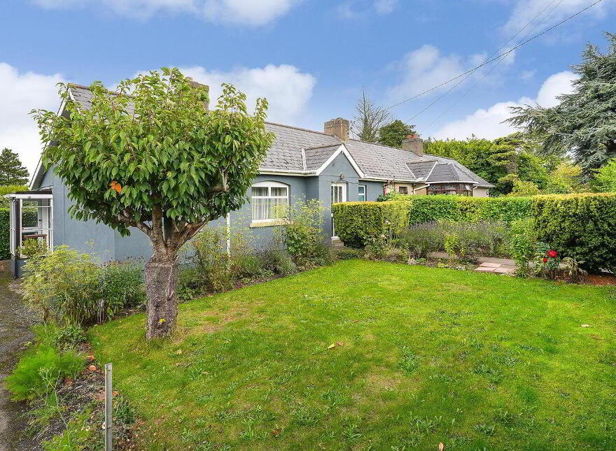 2 Gibbons Cottages, Blessington Road, Dublin 24, D24