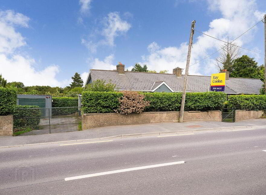 2 Gibbons Cottages, Blessington Road, Dublin 24, D24