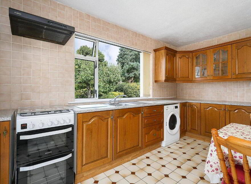 2 Gibbons Cottages, Blessington Road, Dublin 24, D24