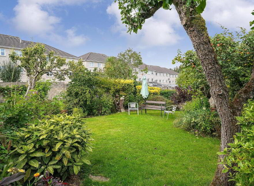 2 Gibbons Cottages, Blessington Road, Dublin 24, D24