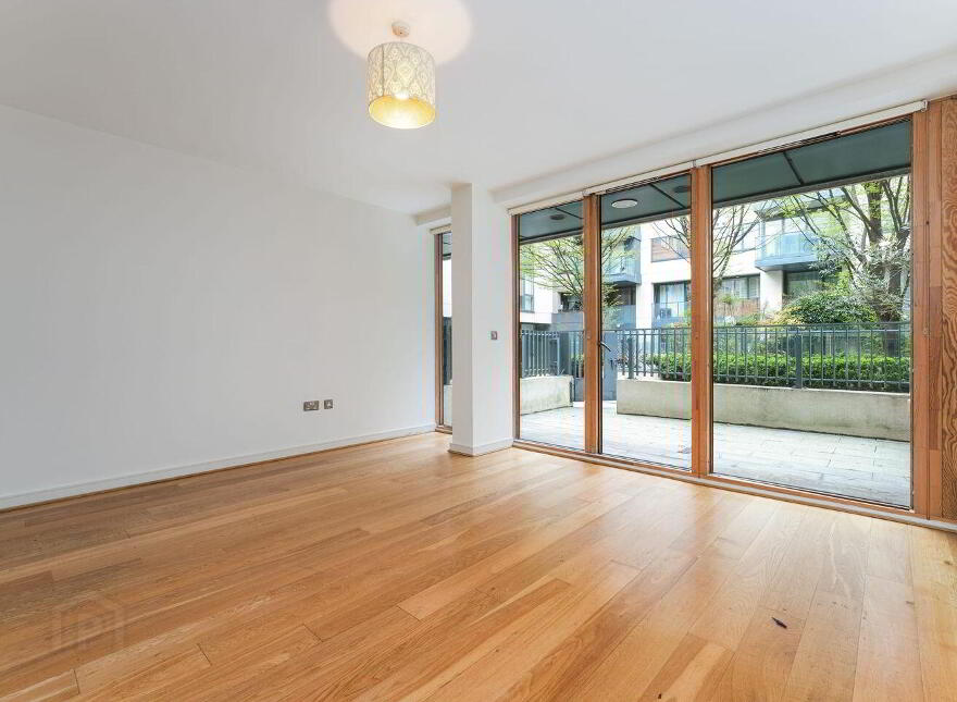Apt 83, Block M, Hanover Riverside, Grand Canal Dock, Dublin 2, D02