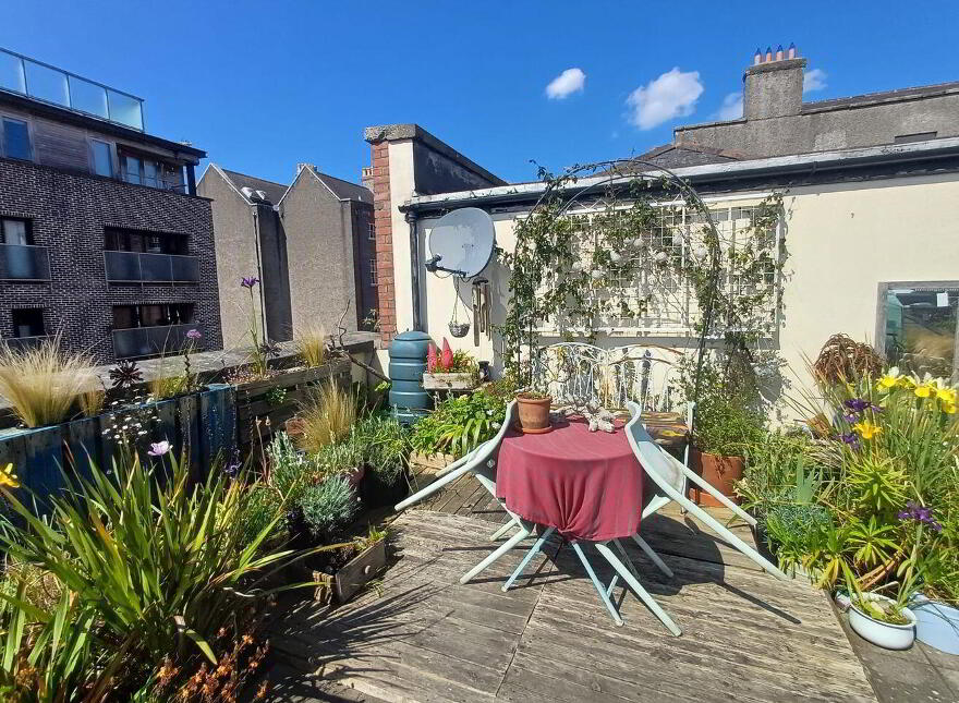 Apartment 2 2 Henrietta Street, Dublin 1, D01