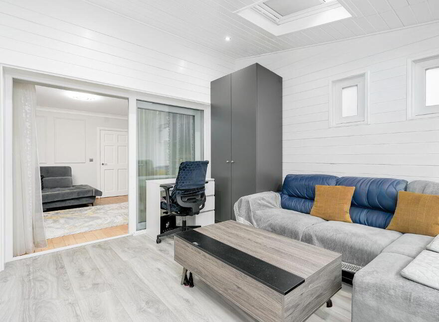 4 Belfry Gardens, Citywest