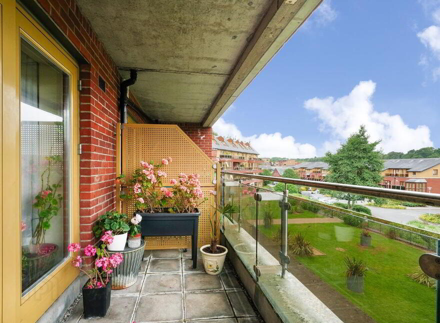 74 Knockmaree, Chapelizod, Lucan, Chapelizod, D20