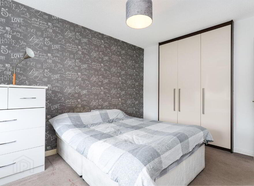 23 Earlsfort Avenue, Lucan