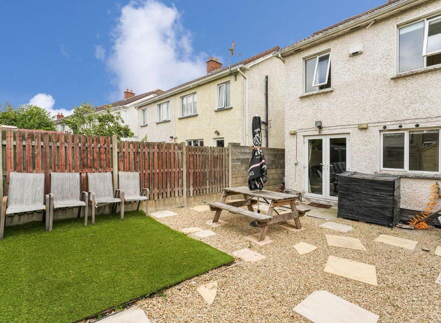 23 Earlsfort Avenue, Lucan
