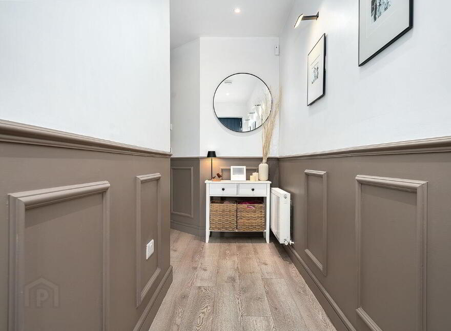 22 Graydon Crescent, Newcastle
