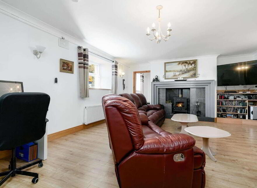 Calliaghstown Lower, Rathcoole