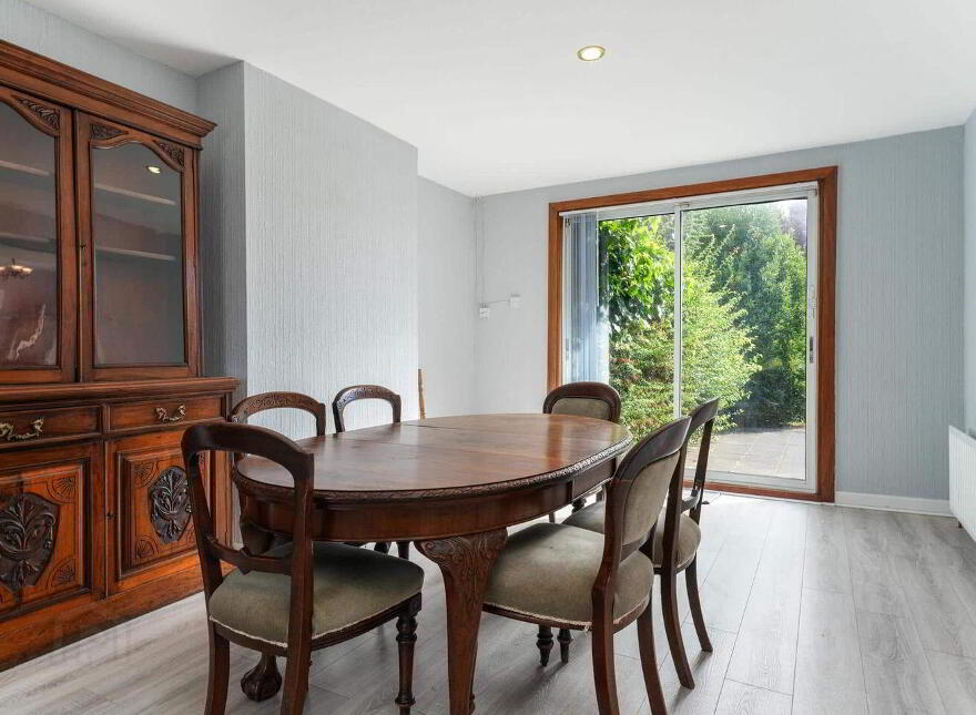 25 Pinewood Park, Rathfarnham, Rathfarnham, D14