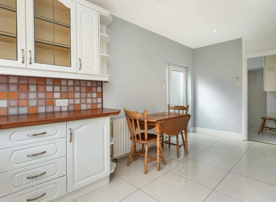 25 Pinewood Park, Rathfarnham, Rathfarnham, D14